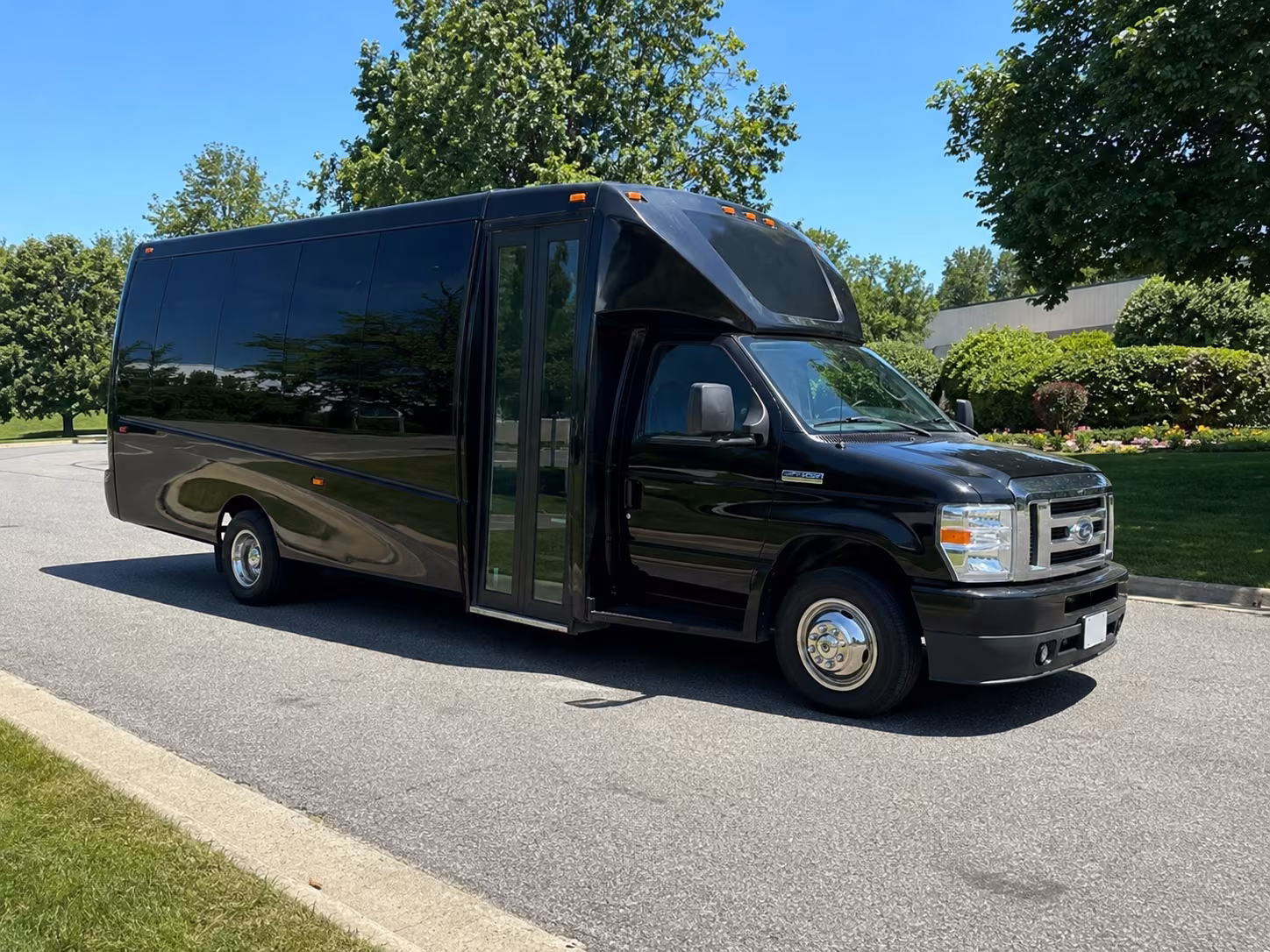 bachelor and bachelorette party buses in concord