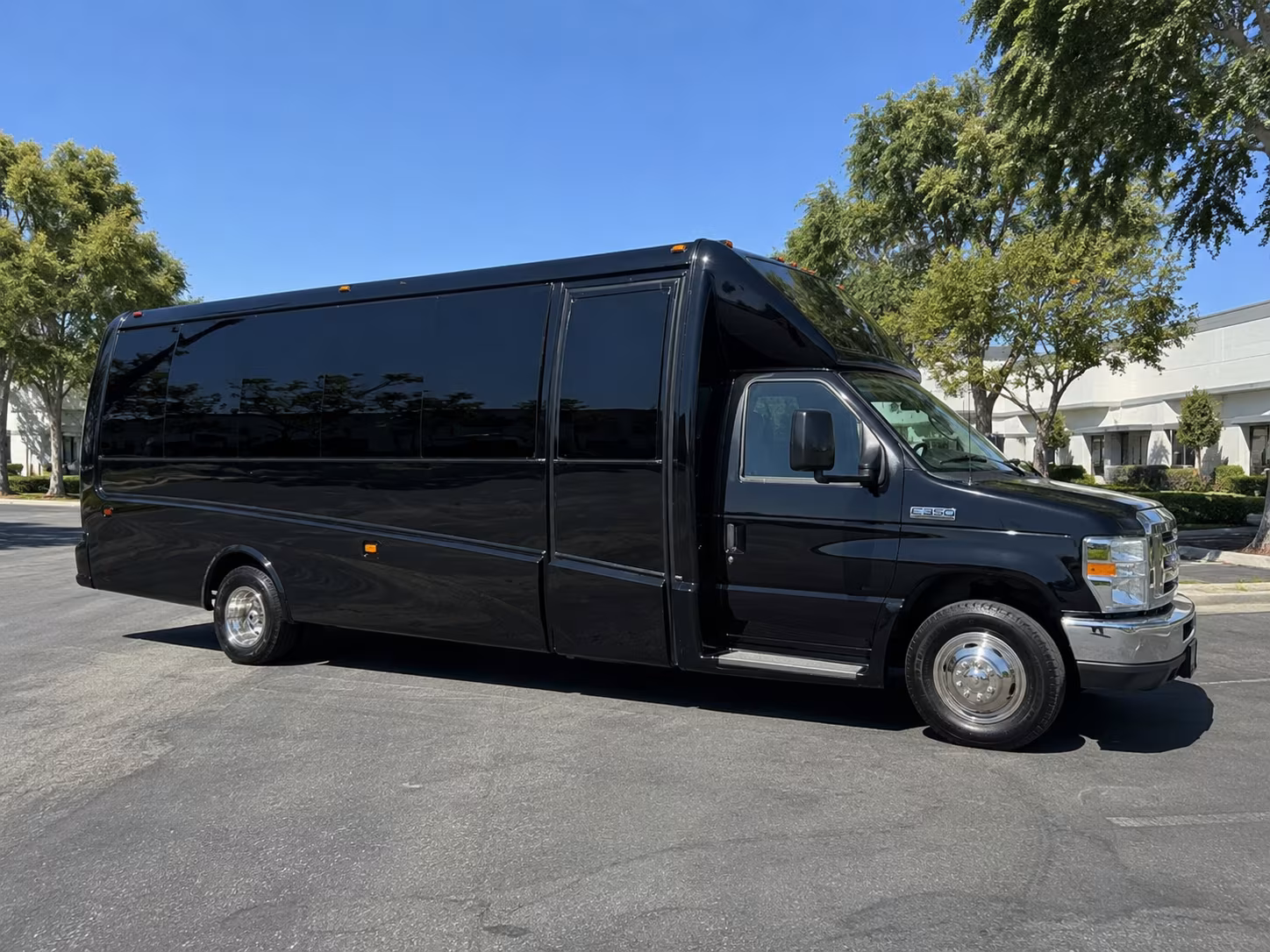 rent a concord prom party bus or charter bus today
