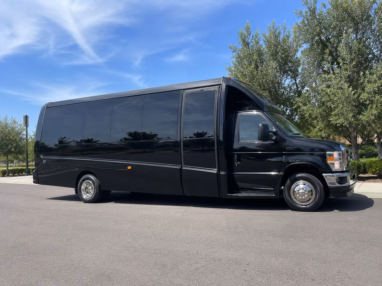 rent a field trip bus to concord museums and science centers